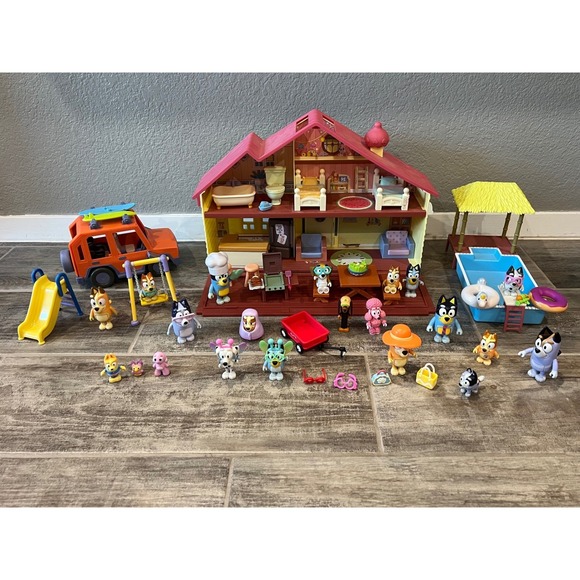 Bluey Lot Family Friends Figures House Furniture Car Pool Accessories Playset - Picture 9 of 9